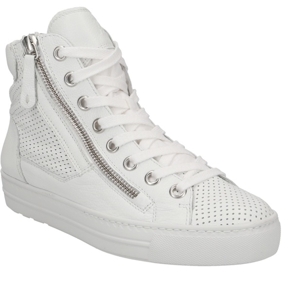 High Top Sneaker
Color:WHITE LEATHER. Never worn - Picture 4 of 8